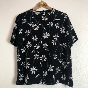 🌟 Pendleton 🌟 Floral Black & White Skirt Set